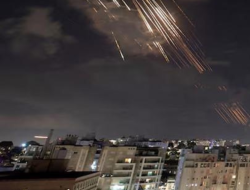 Israel Dituding Rencanakan Pembunuhan terhadap Presiden Iran dalam Serangan Udara