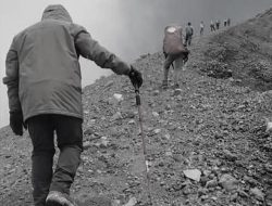 Pendakian Rinjani Siap Jadi Standar Dunia lewat Sertifikasi Guide Resmi