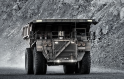 Masyarakat NTB Menolak Takluk, Saat Tambang Lesu, UMKM dan Pertanian Justru Bangkit