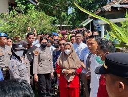Rekonstruksi Kasus Brigadir Esco, Penolakan Istri dan Saksi yang Berbeda Versi