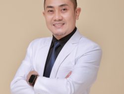 Lomba dengan waktu dan hujan demi pelayanan kesehatan warga